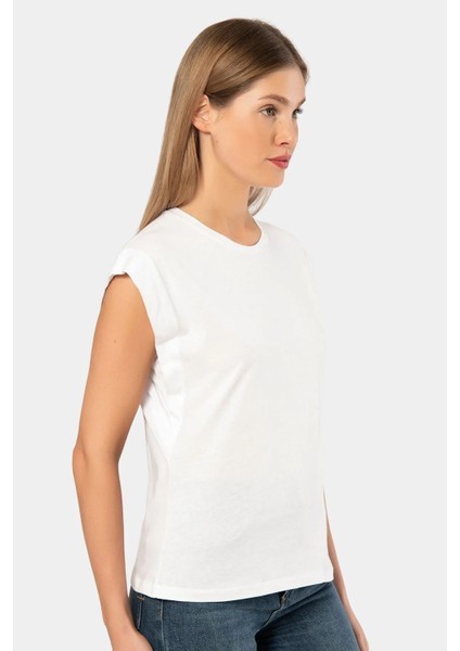 3401 Kadın Vatka Görünümlü T-Shirt-Beyaz