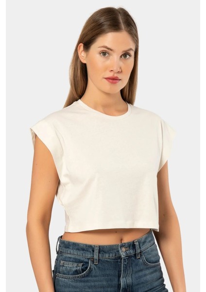 3402 Kadın Vatka Görünümlü Crop T-Shirt-Krem