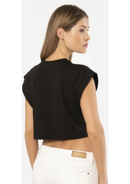 3402 Kadın Vatka Görünümlü Crop T-Shirt-Siyah fırsatları