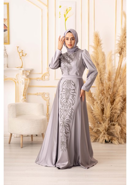 Yıldızabiye Taşlı Plise Detaylı Büyük Beden Balık Model Tesettür Abiye (K18245)