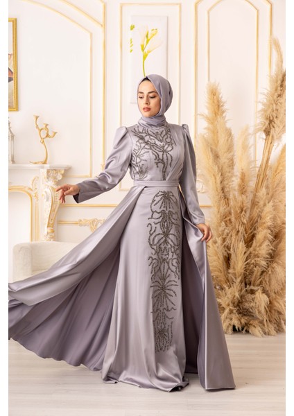 Yıldızabiye Taşlı Plise Detaylı Büyük Beden Balık Model Tesettür Abiye (K18245) modelleri