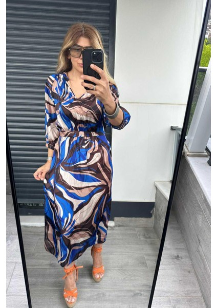 Saten Yan Yırtmaç Elbise Kuşaklı