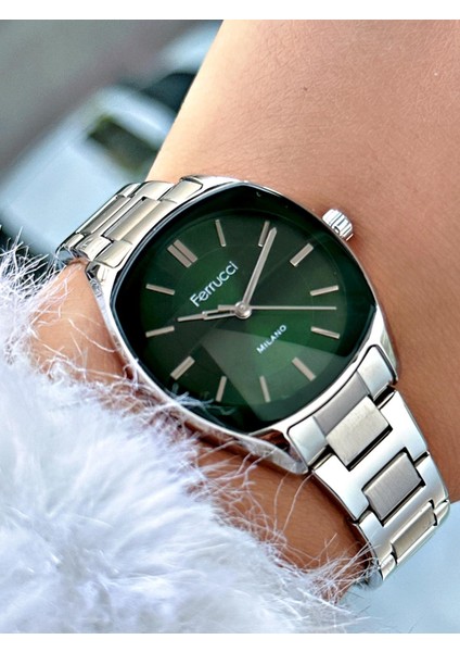 Ferruci Gümüş Rengi Çelik Kordon Kadın Kol Saati 03377 fiyatları