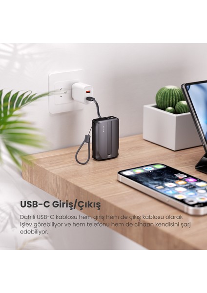 Zlos TINY10C 22.5W 10000 mAh Usb-C ve Lightning Dahili Kablolu Hızlı Şarj Destekli Taşınabilir Mini Powerbank TY10C