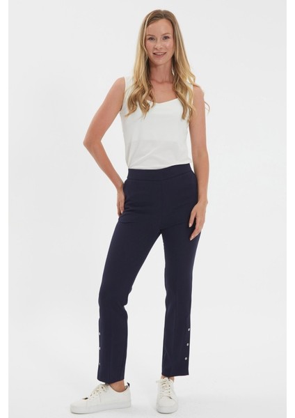 Paçası Çıtçıtlı Pantolon indirimleri