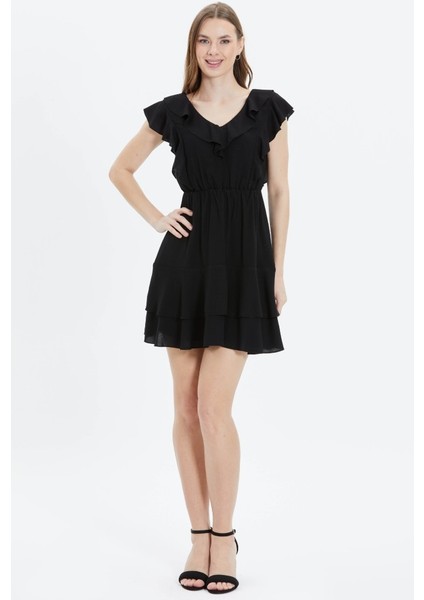 Yakası ve Etek Ucu Volanlı V Yaka Elbise indirimleri