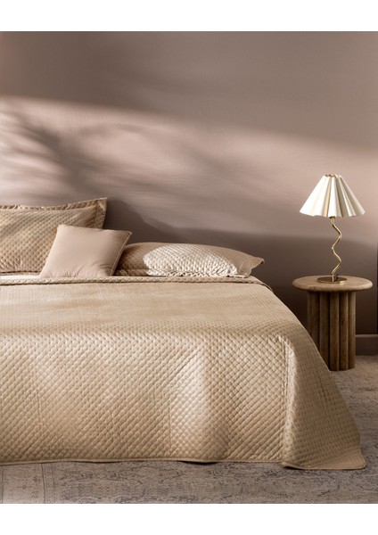 Boulogne Çift Kişilik Yatak Örtüsü - Toprak