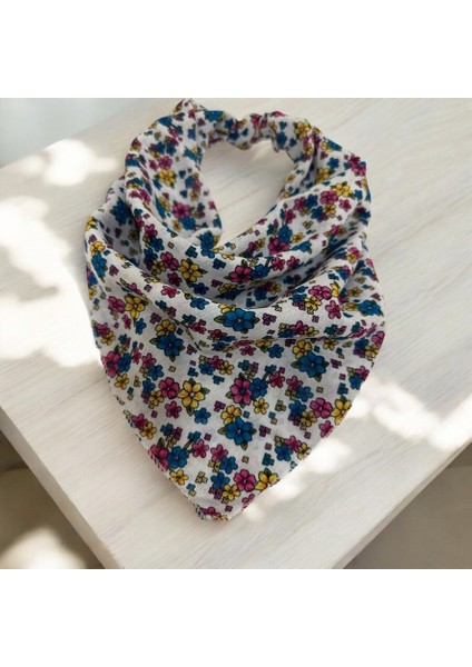 Kadın Siyah, Beyaz ve Mavi Renk Içi Çiçek Desenli %100 Koton 3'lü Bandana, Saç Aksesuarı fiyatları