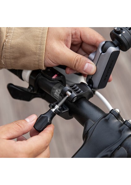 Caplock Action Camera Handlebar Mount