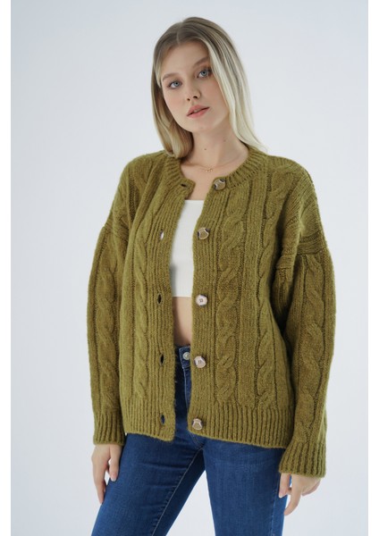 Kadın Olive Oversize Bisiklet Yaka Düğmeli Saç Örgülü Yün Karışımlı Triko Örme Hırka TRIST-6166 fırsatları