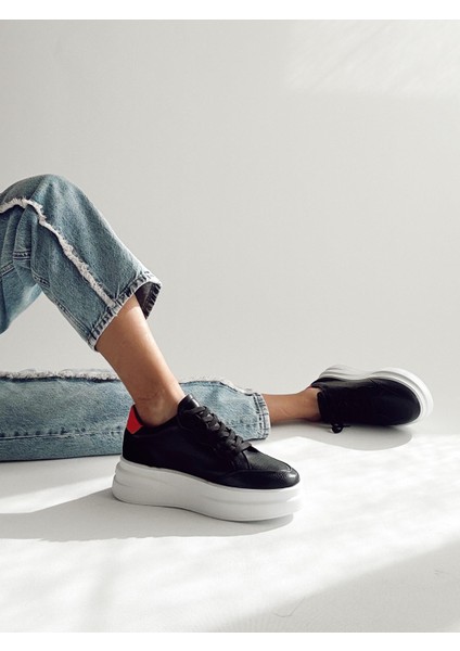 Vegas Siyah Deri Sneaker