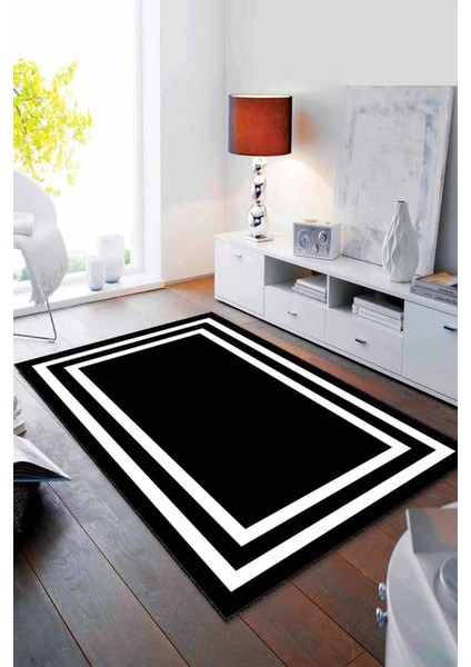 Siyah Çerçeveli Halı