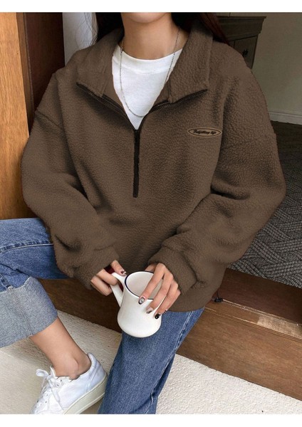 Kadın Kahve Fulfilling Life Baskılı Oversize Yarım Fermuarlı Yumuşak Dokulu Peluş Sweatshirt