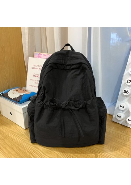 Ortaokul ve Lise Öğrencilerinin Okul Çantaları Modaya Uygun ve Çok Yönlüdür, Küçük Yeni Sırt Çantaları, Büyük Kapasiteli Banliyö Seyahat Sırt Çantaları (Yurt Dışından)