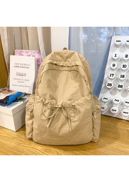 Ortaokul ve Lise Öğrencilerinin Okul Çantaları Modaya Uygun ve Çok Yönlüdür, Küçük Yeni Sırt Çantaları, Büyük Kapasiteli Banliyö Seyahat Sırt Çantaları (Yurt Dışından)