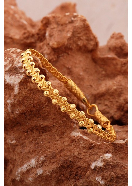 Dorissa Kazaziye Işlemeli Altın Yaldızlı Örgü Gümüş Bileklik 4607