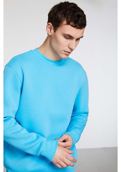 Travis Erkek Yumuşacık Kumaşlı Regular Fit Yuvarlak yakalı Turkuaz Sweatshirt fiyatları