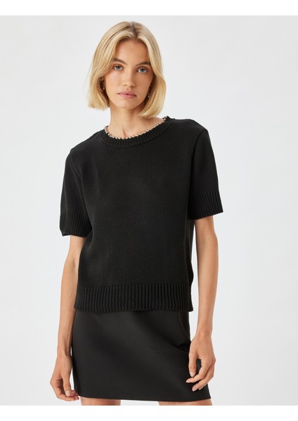 Kısa Kollu Triko Kazak Taşlı Yuvarlak Yaka modelleri