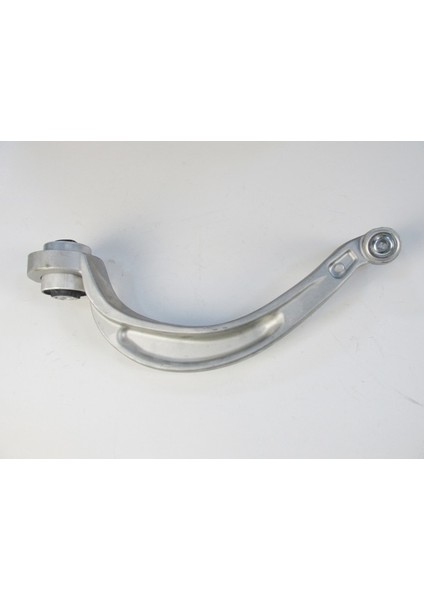 Audi A4 13/15 Ön Alt Tabla Sol Eğri̇ Ti̇p Burçlu/roti̇lli̇ (65 mm M12) (Salıncak) Alümi̇nyum (Sh) fiyatları