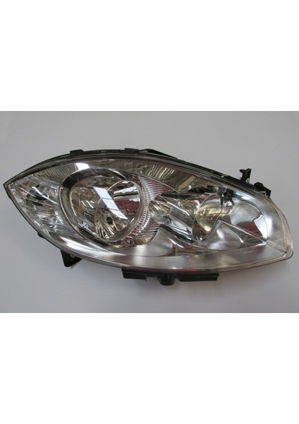 Fiat Linea Classic 06/15 Far Lambası Sağ Elektri̇kli̇/motorlu/ni̇kelajlı 7fi̇şli̇ (H7/h1)(Ayfar)