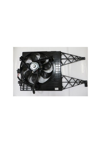 Volkswagen Golf 4 98/04 Radyatör Fan Davlumbazı Komple 1.6/1.8cc Kli̇masız Ti̇p (7 Kanatlı)