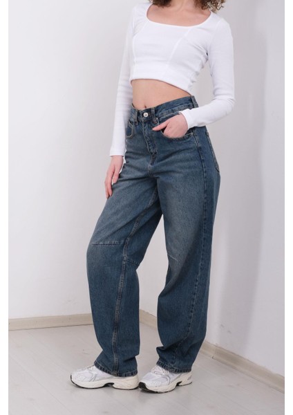 Kadın Arkası Kemer Toka Detaylı Baggy Jean - Orta Ton Tinli Yıkamalı fırsatları