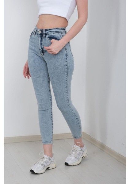 Kadın Kar Yıkama Dar Paça Kot Pantolon - Açık Kar Yıkama