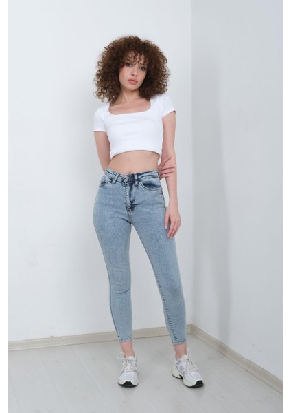 Kadın Kar Yıkama Dar Paça Kot Pantolon - Açık Kar Yıkama modelleri