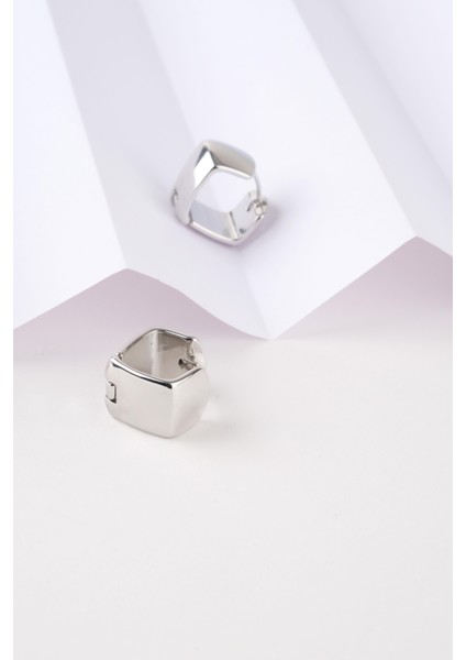 Essence Silver Çelik Küpe