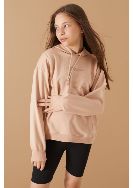 Bej Kabartmalı Yazılı Kapüşonlu Kız Çocuk Sweatshirt 19302 fiyatları