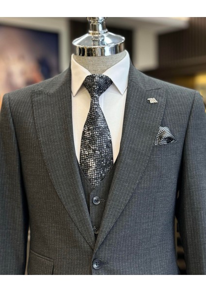 İtalyan Stil Slim Fit Çizgili Ceket Yelek Pantolon Takım Elbise Antrasit T11816 fiyatları