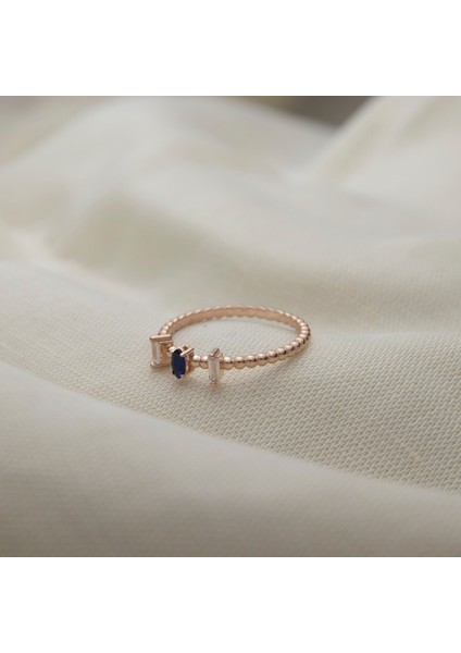 Mavi ve Beyaz Taşlı 925 Ayar Minimal Rose Gümüş Yüzük modelleri