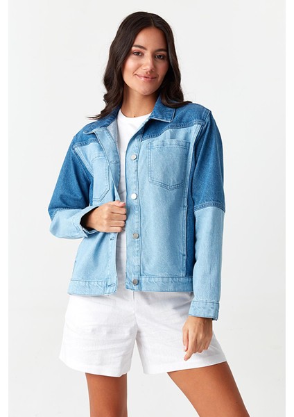 Renk Bloklu Cep Detaylı Denim Ceket modelleri
