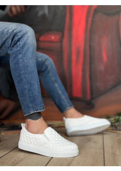 BA0353 Bağcıksız Kapitone Beyaz Günlük Erkek Ayakkabı