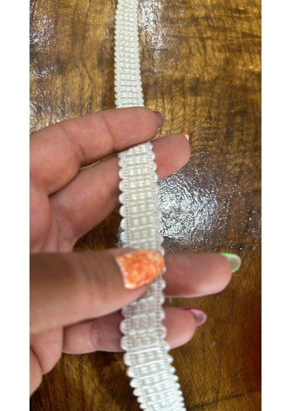 Nakışlı Triko Parlak Şerit Dikiş Biye En 1 cm (1 Metre)