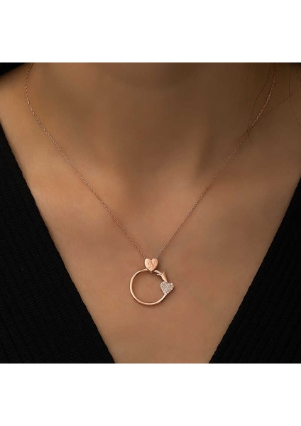Gümüş Rose Kalbe Giden Ok Kolye