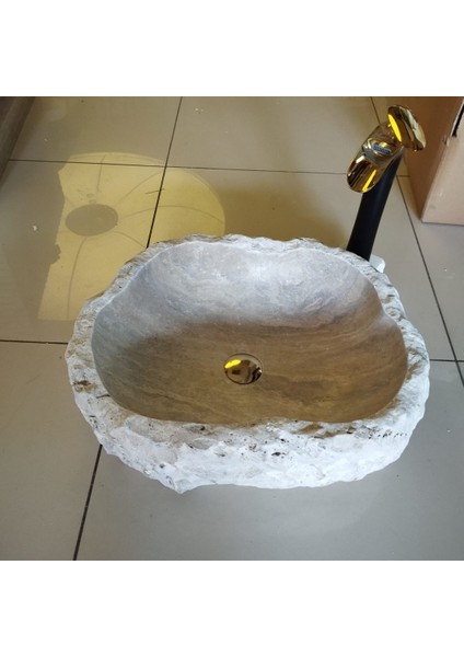 Traverten Şekilsiz Tasarım Lavabo