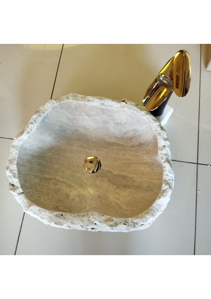 Traverten Şekilsiz Tasarım Lavabo