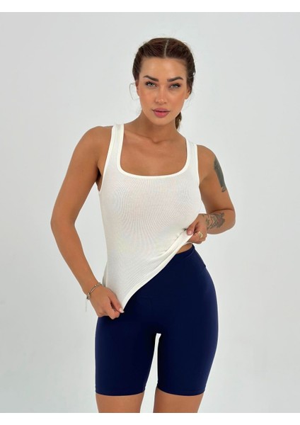 Kadın Beyaz Kaşkorse Kumaş Geniş Askılı Crop Bluz