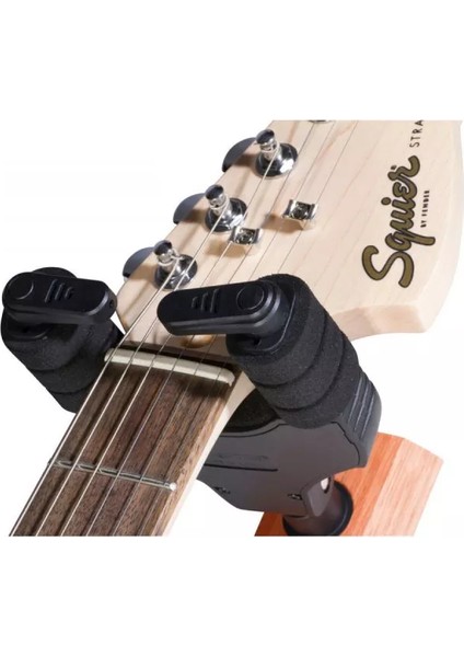 On Stage GS8730WN Ahşap Duvar Tipi Kilitli Gıtar Standı