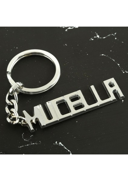 Mücella Isimli Anahtarlık