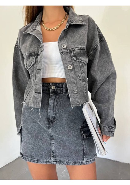 Çift Cepli Yıkamalı Crop Denim Ceket fiyatları