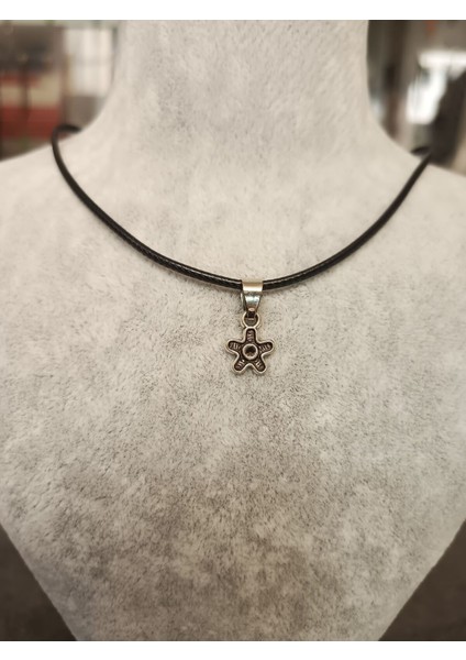 Yıldız Figürlü Deri Ipli Metal Kolye fiyatları