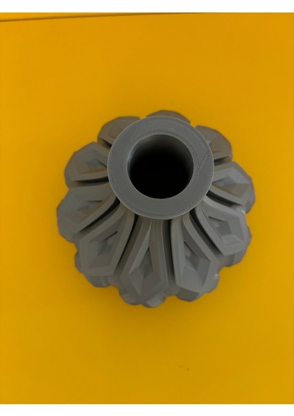 Lotus Vazo (16X16) Plastik
