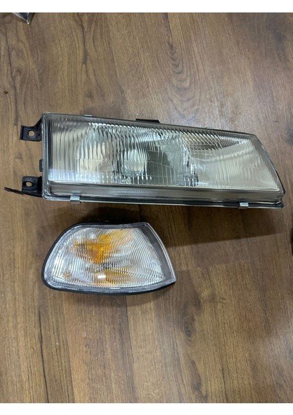 Hyundai Excel Sağ Sol Far+Sinyal 1992-1994 fiyatları