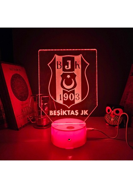 Beşiktaş 3D gece Lambası. 16 Renk + Dokunmatik Ve Uzaktan Kumandalı Işık. Kişiye Özel! Lambanızı kişiselleştiriyoruz!