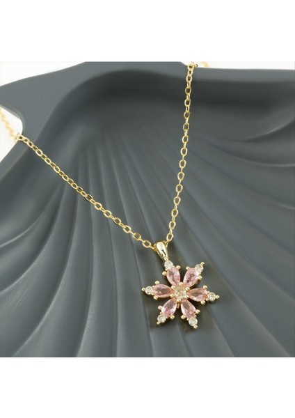 Lotus Zirkon Taşlı Yeni Sezon Kolye