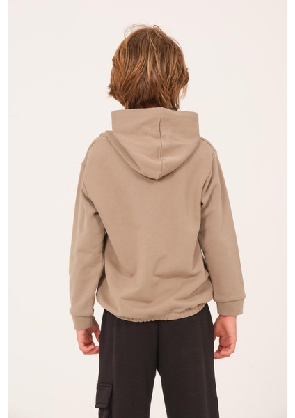 Unisex Çocuk Yazı Baskı Detaylı Kapüşonlu Sweatshirt - Açık Haki fırsatları