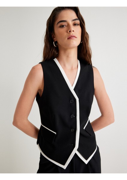 Renk Kontrastlı Yelek V Yaka Düğmeli Cepli modelleri