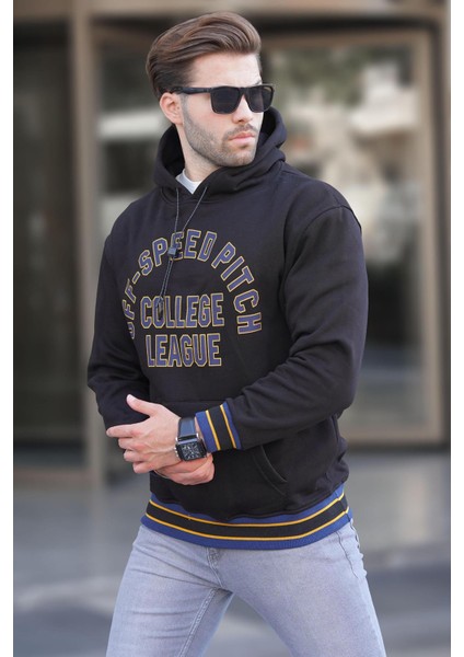 Siyah Kapüşonlu Cep Detaylı Baskılı Erkek Sweatshirt 7068